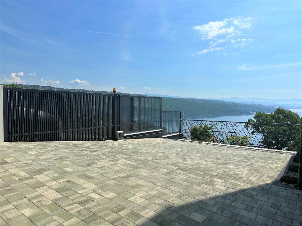 Hillside Apartment Volosko Opatija Extérieur photo